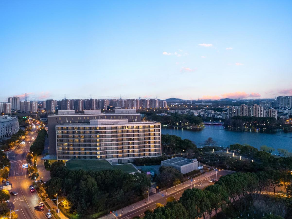 Qingpu Crowne Plaza Shanghai Xiayang Lake By Ihg מראה חיצוני תמונה